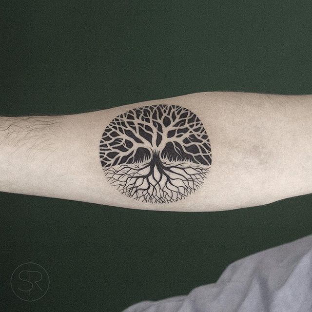 tree of life tattoo men meaning