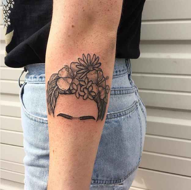 Frida kahlo head tattoo