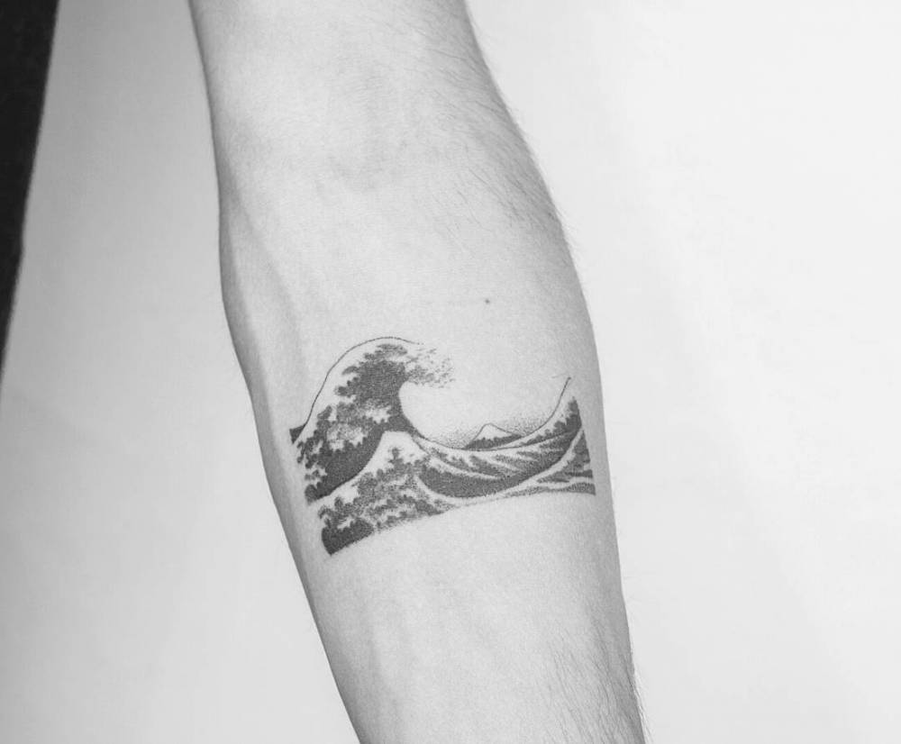 The great wave tattoo
