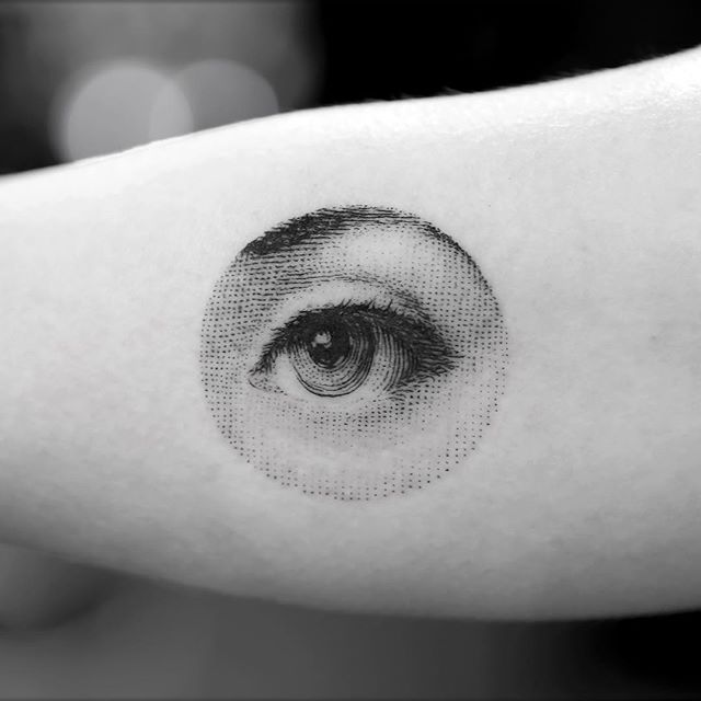 Neo Traditional Eye and Tears Tattoo Design – Tattoos Wizard Designs