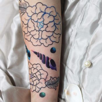Linear cabbage tattoo