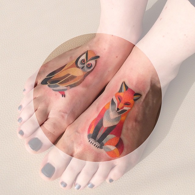 Owl and fox tattoos on the feet