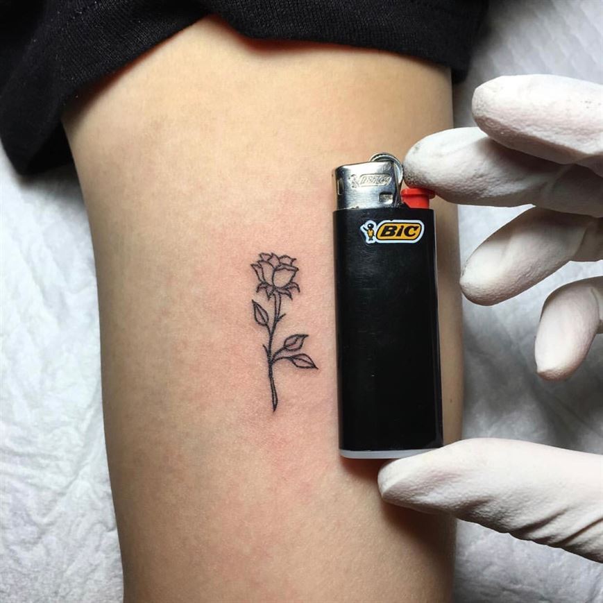 Bunami Ink - Tiny rose temporary tattoo 🌹all temporary... | Facebook