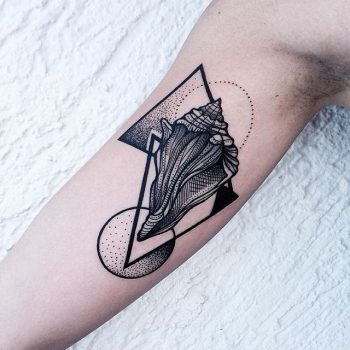 Dotwork shell tattoo