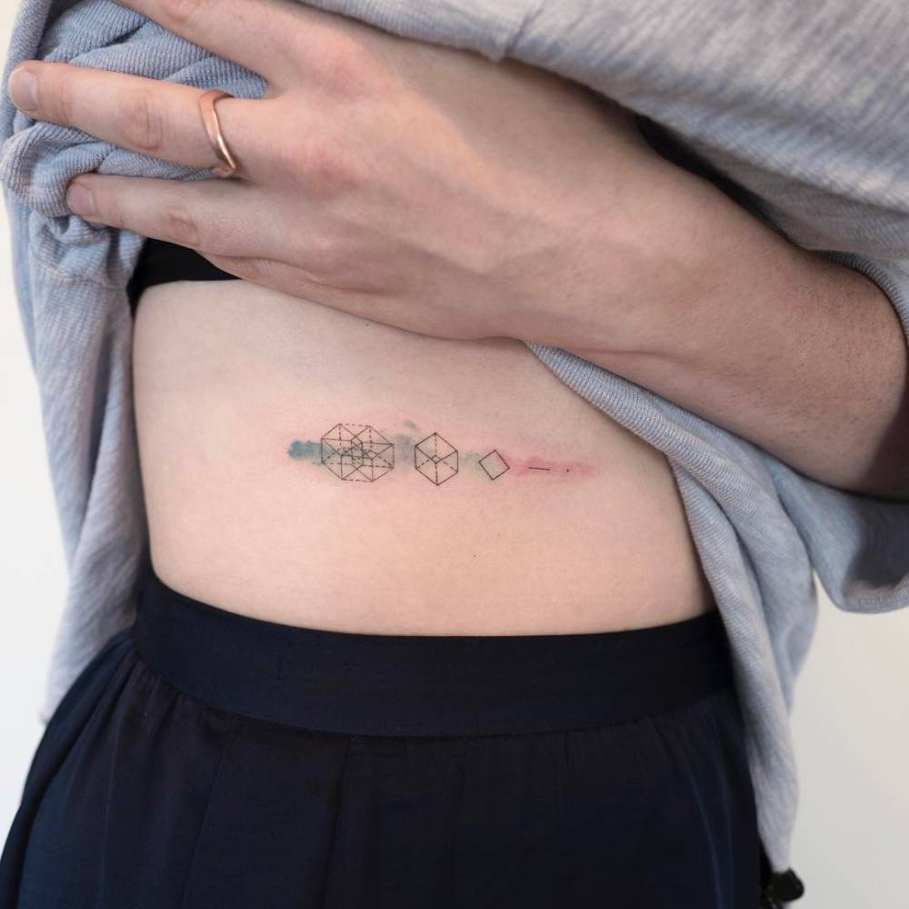 geometric minimalist tattoo anchor