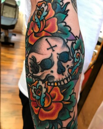 Old school flowers and skull