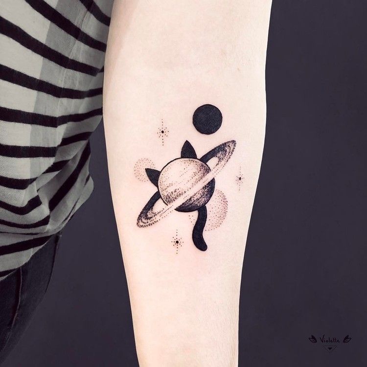Saturn kitty tattoo
