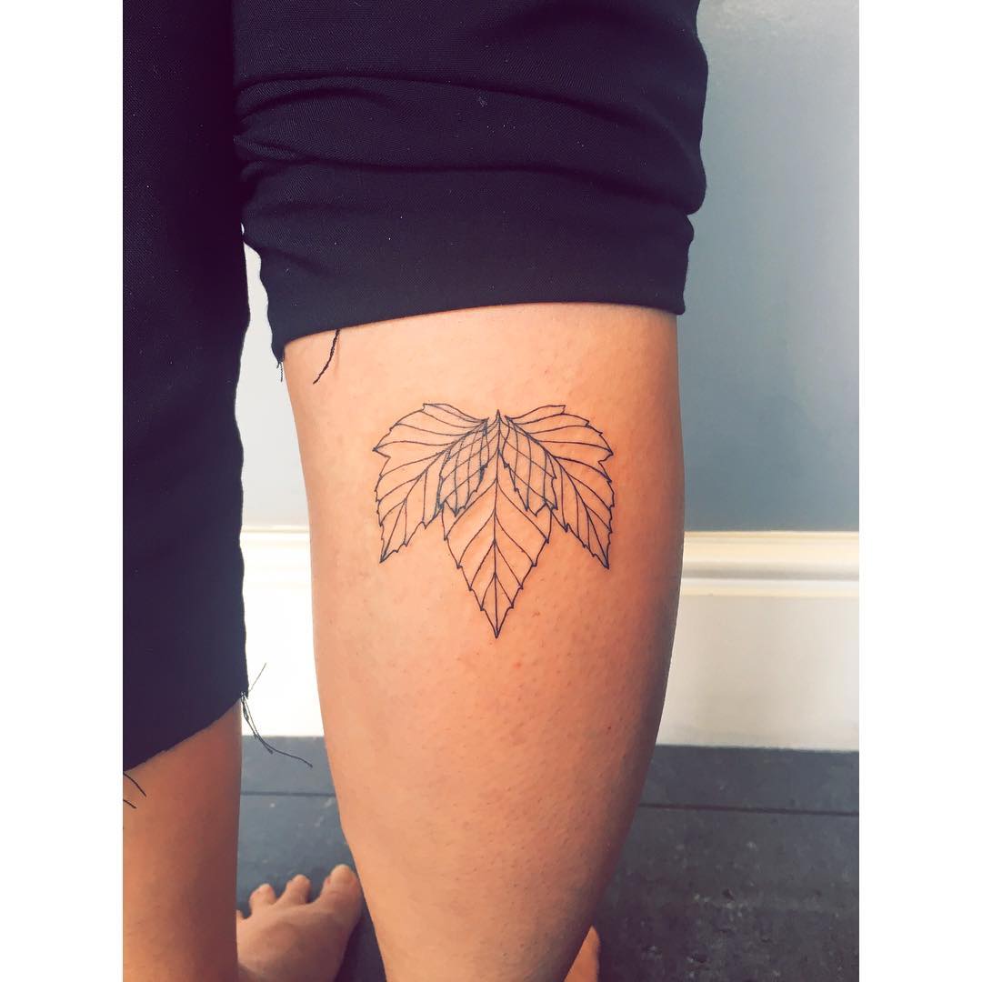 Simple leaves tattoo