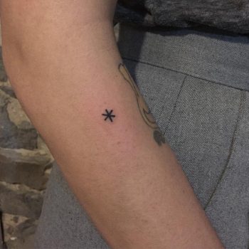 Tiny snowflake