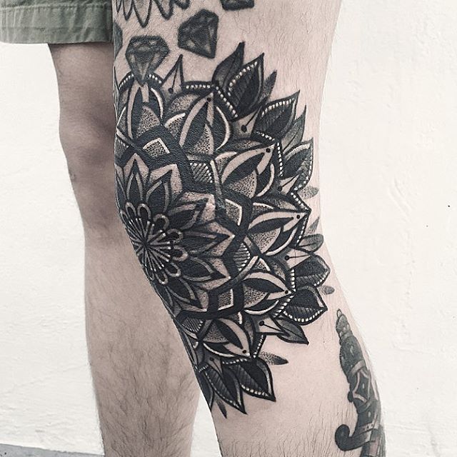 Black floral mandala tattoo : r/Best_tattoos