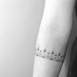 Geometric armband tattoo by artist pablo torre
