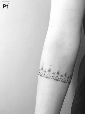 Geometric armband tattoo by artist pablo torre