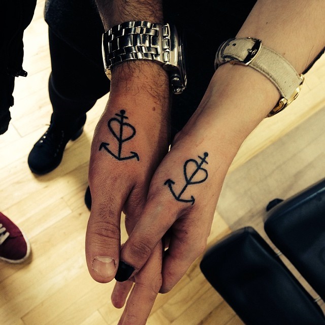 Matching anchor and heart tattoo idea for a couple