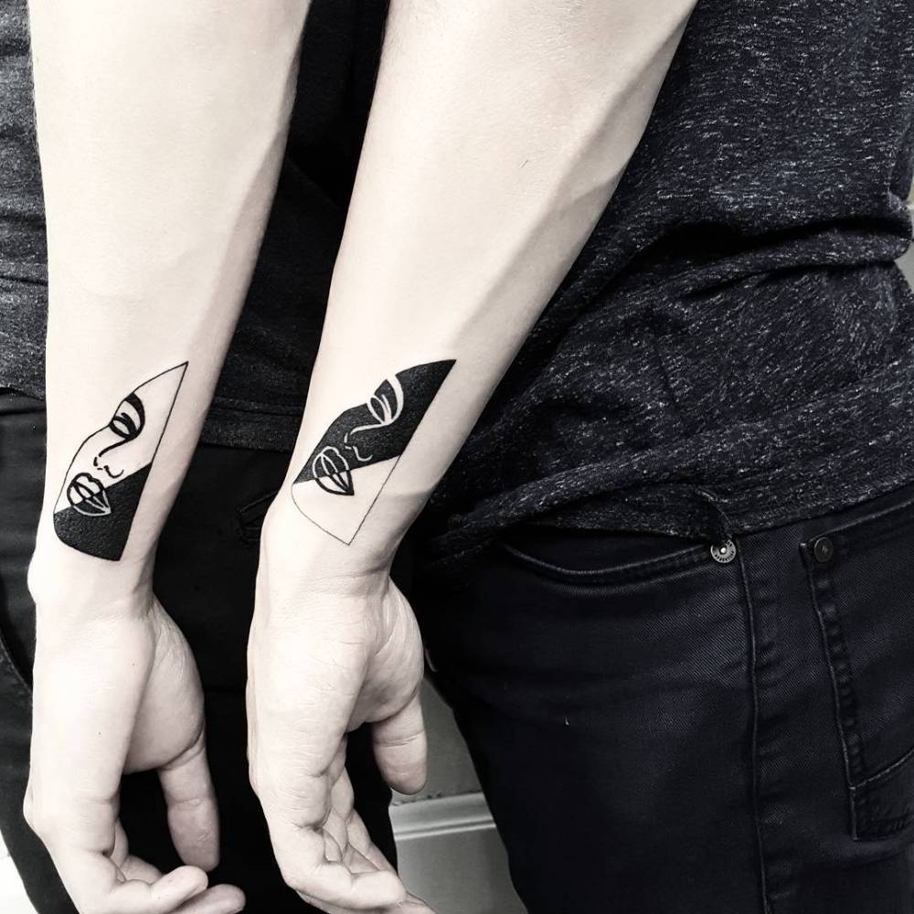 Here's some matching couples tattoos inspiration, Cosmo India, Cosmopolitan  India, Couples tattoo ideas, What to get for a couple tattoo, minimalistic  couple tattoo inspiration - Features -