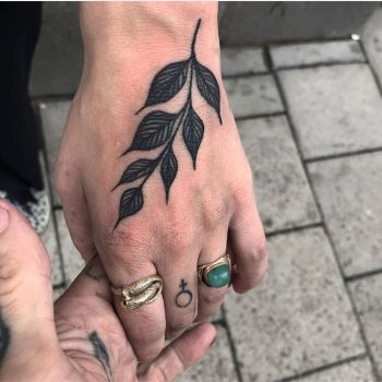 Simple black branch with leaves