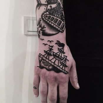 Sinking ship and hope
