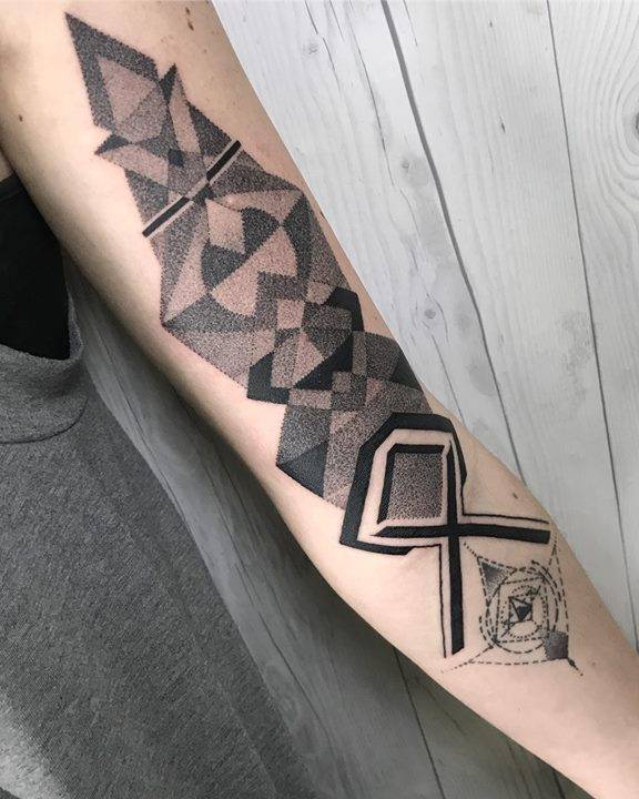 By Nissaco, done at No Line No Gain, Osaka.... - Official Tumblr page for  Tattoofilter for Men and Women