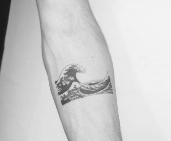 Hand poked the great wave of kanagawa tattoo