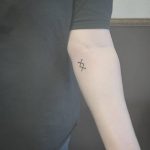 Inguz tattoo on the forearm