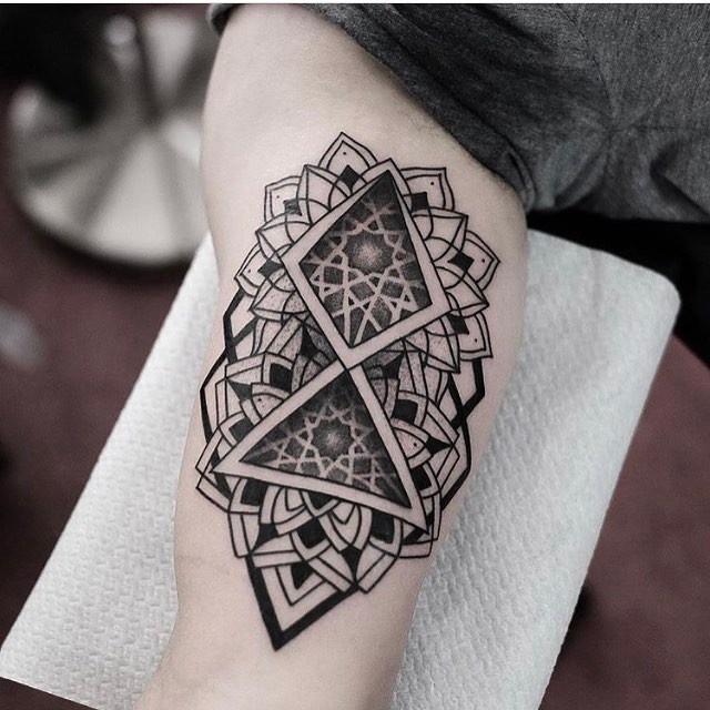 Sacred geometry tattoo by jonas ribeiro
