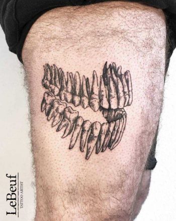 Teeth tattoo by loïc lebeuf