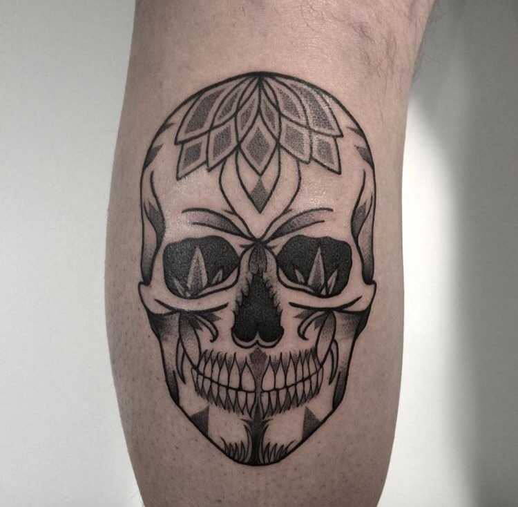 Skull tattoo by Slavena Vena