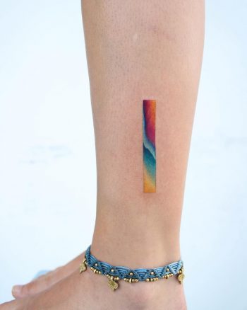 Gradient colorful line on the calf