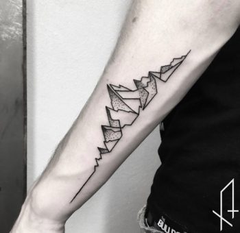 Mountain by Gioele Cassarino