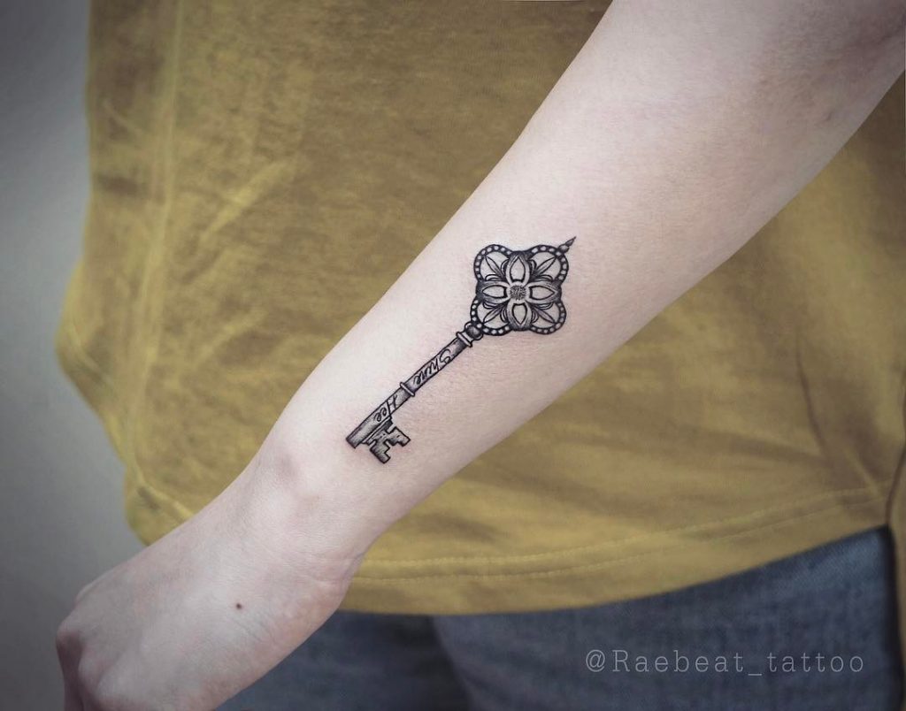 Key tattoo by Rae Beat