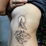Mountain piece on the left rib cage