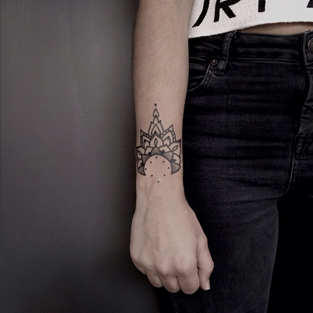 dyan.Universe — #tattoo #mandalatattoo #inked #tattoed #mandala...
