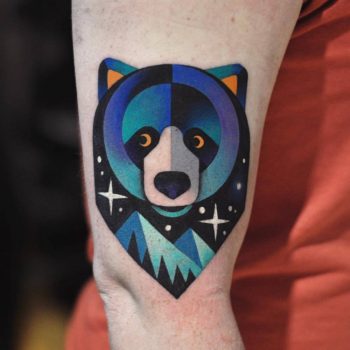 Bear above mountains by David Côté
