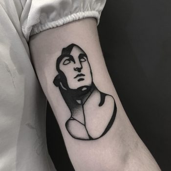 Blackwork broken bust tattoo