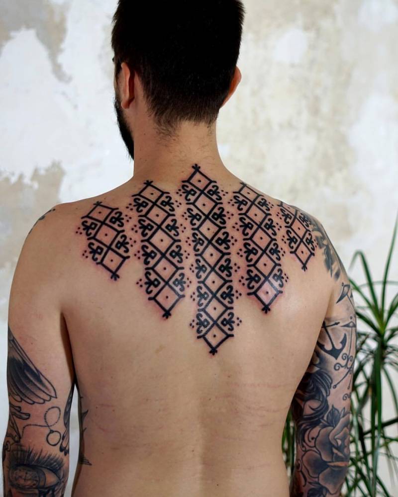 Custom pattern on the back by Brody Polinsky