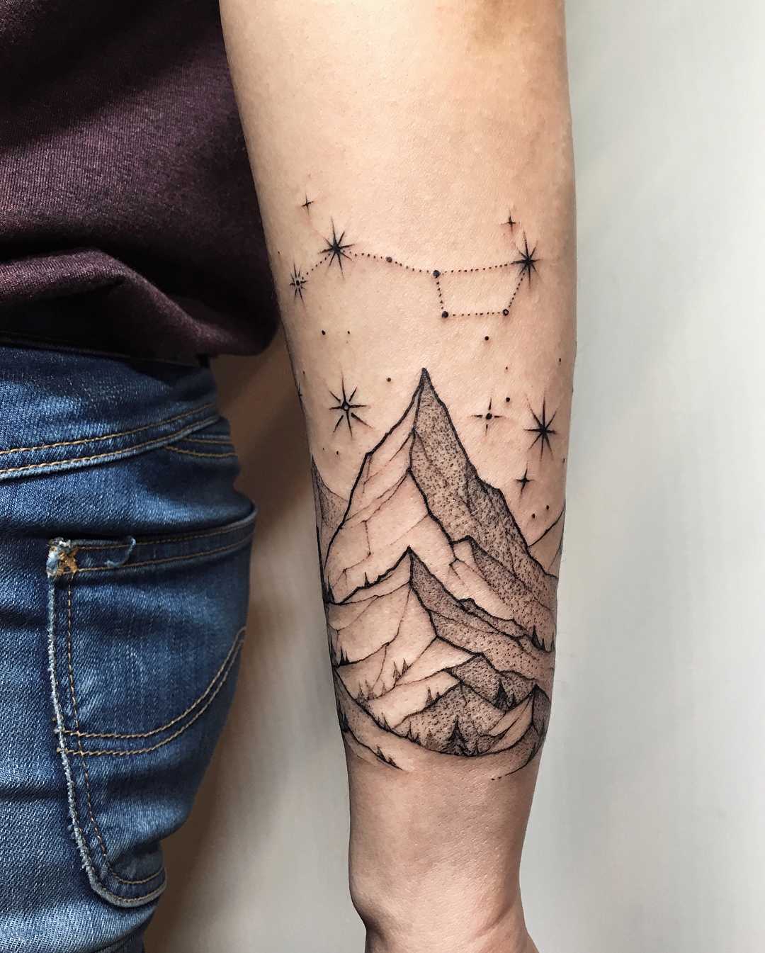 Mountains and Big Dipper by Sasha Kiseleva