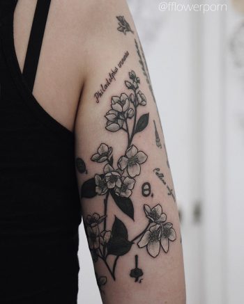 Flower Tattoos Diser The Most