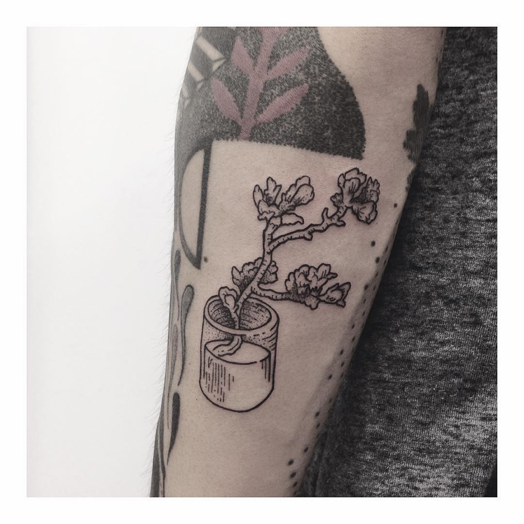 Van Gogh inspired flowers tattoo