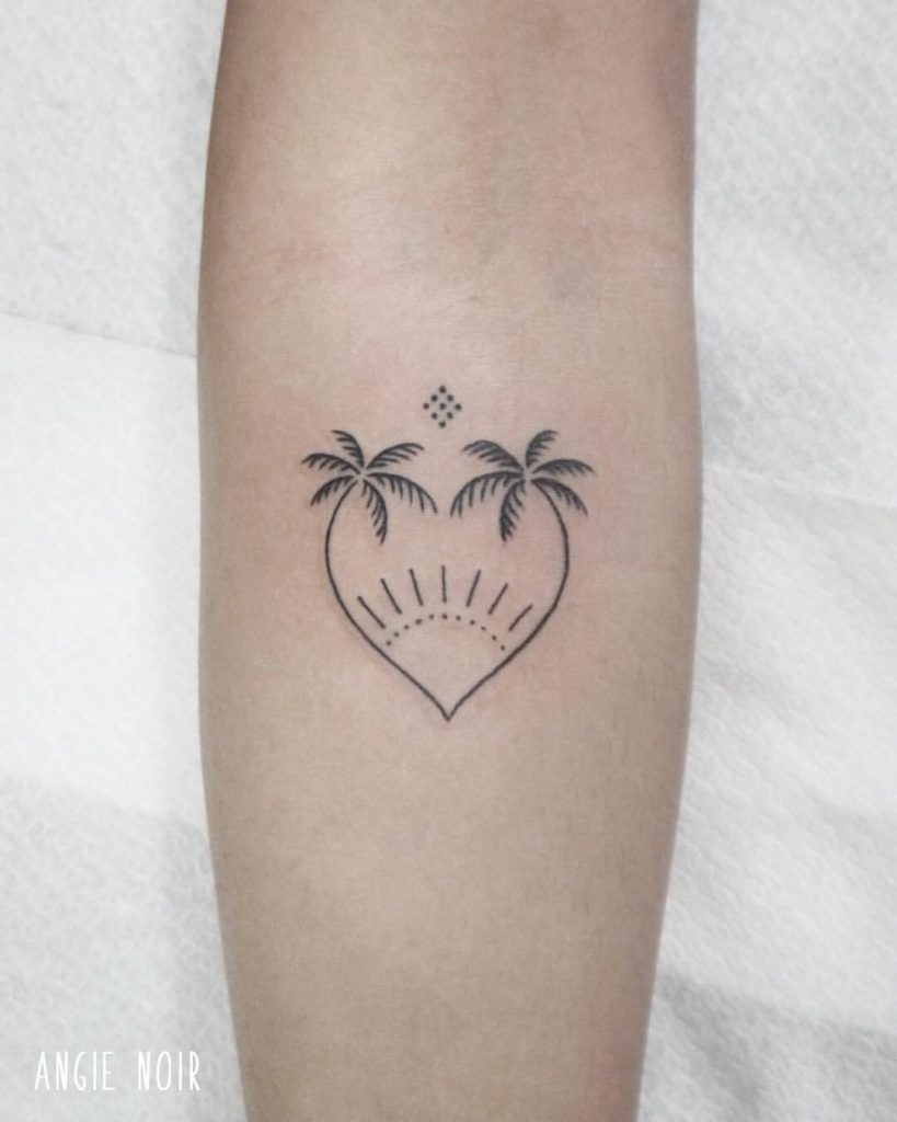 Heart-shaped palm trees tattoo