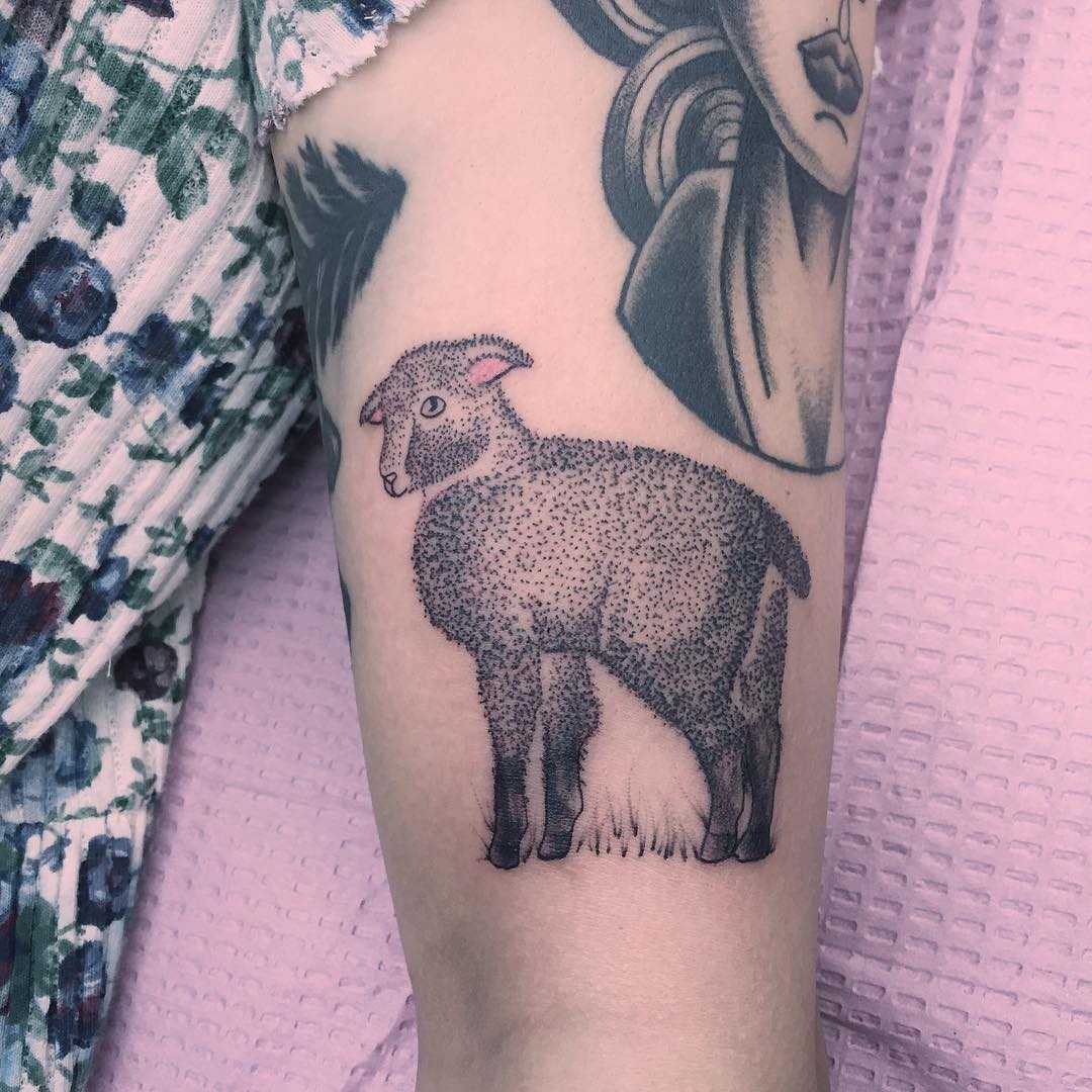Lamb tattoo by Jen Wong