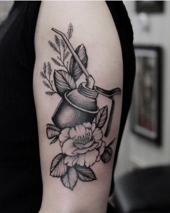 Oil can tattoo by Roald Vd Broek