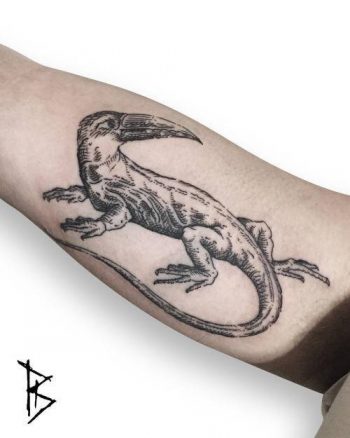 Engraving fantasy lizard tattoo by Loïc Lebeuf