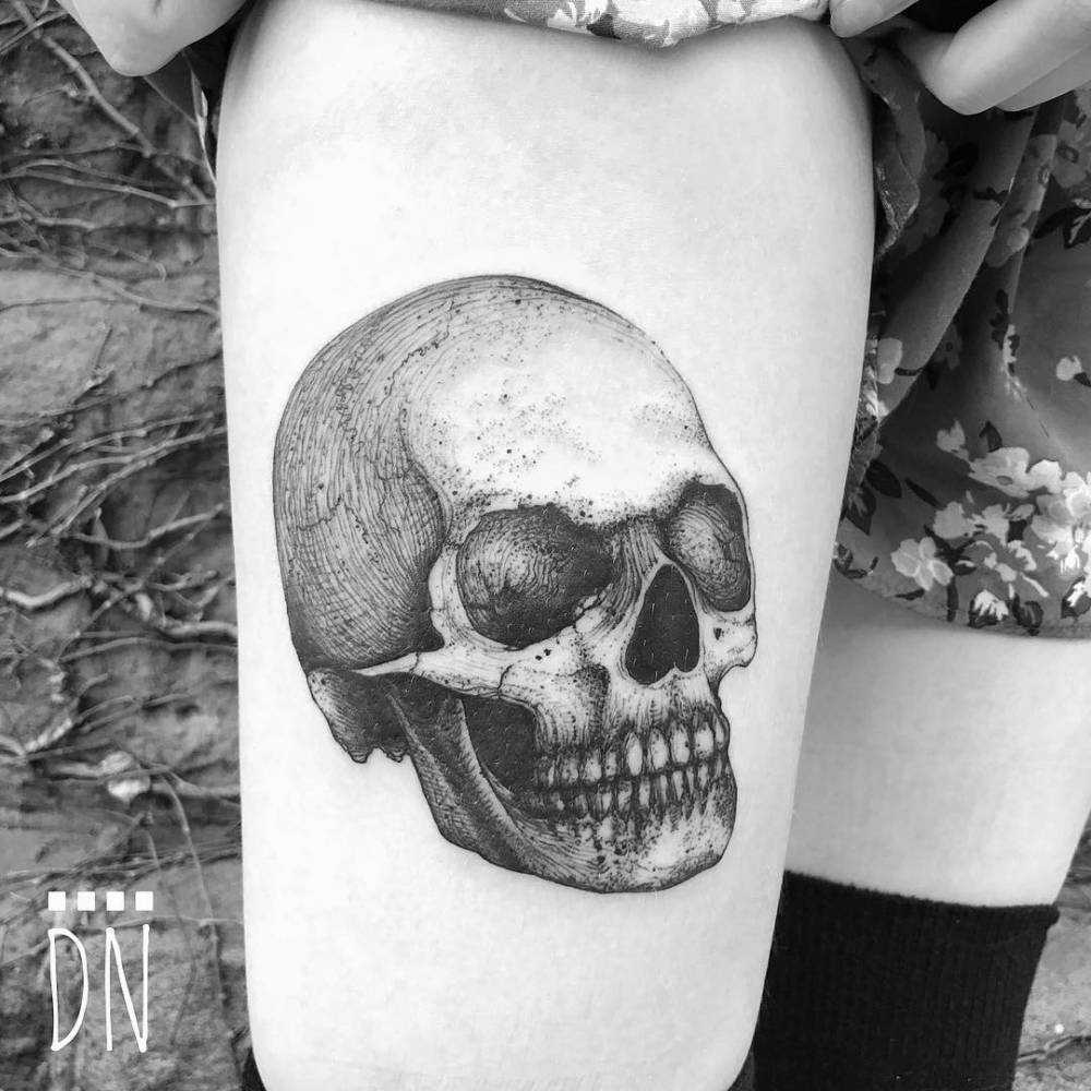 Skull tattoo by Dino Nemec
