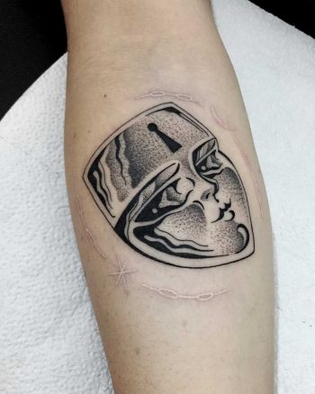 Mask tattoo by tattooist Miedoalvacio