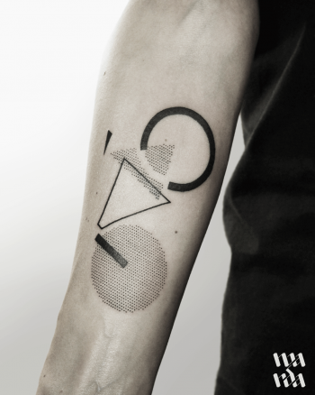Minimalist geometry tattoo by Warda
