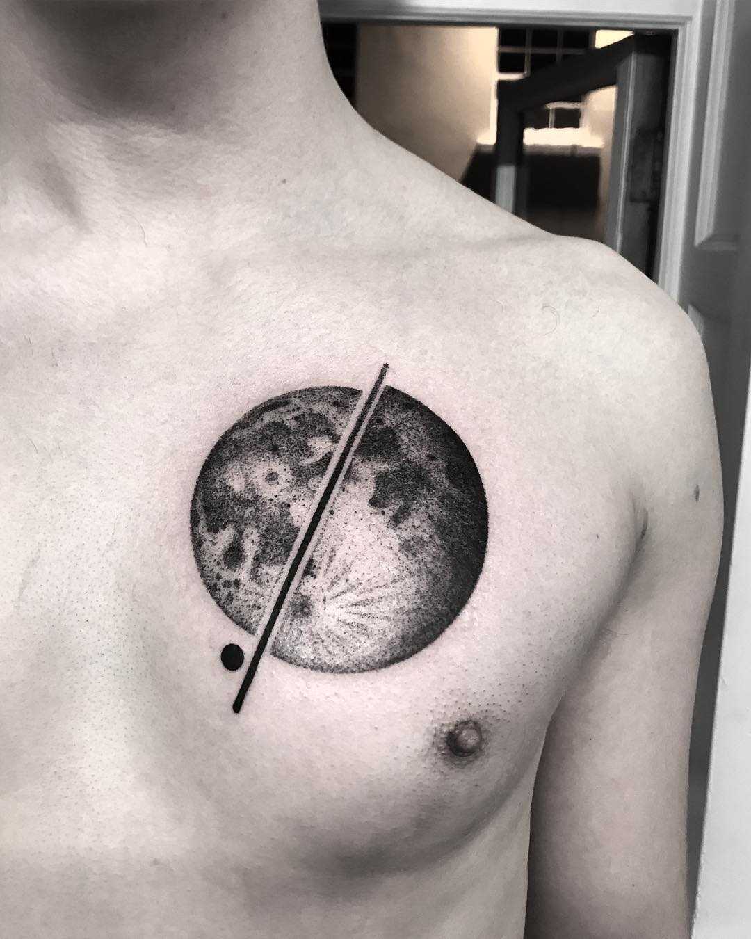 Moon tattoo by Wagner Basei