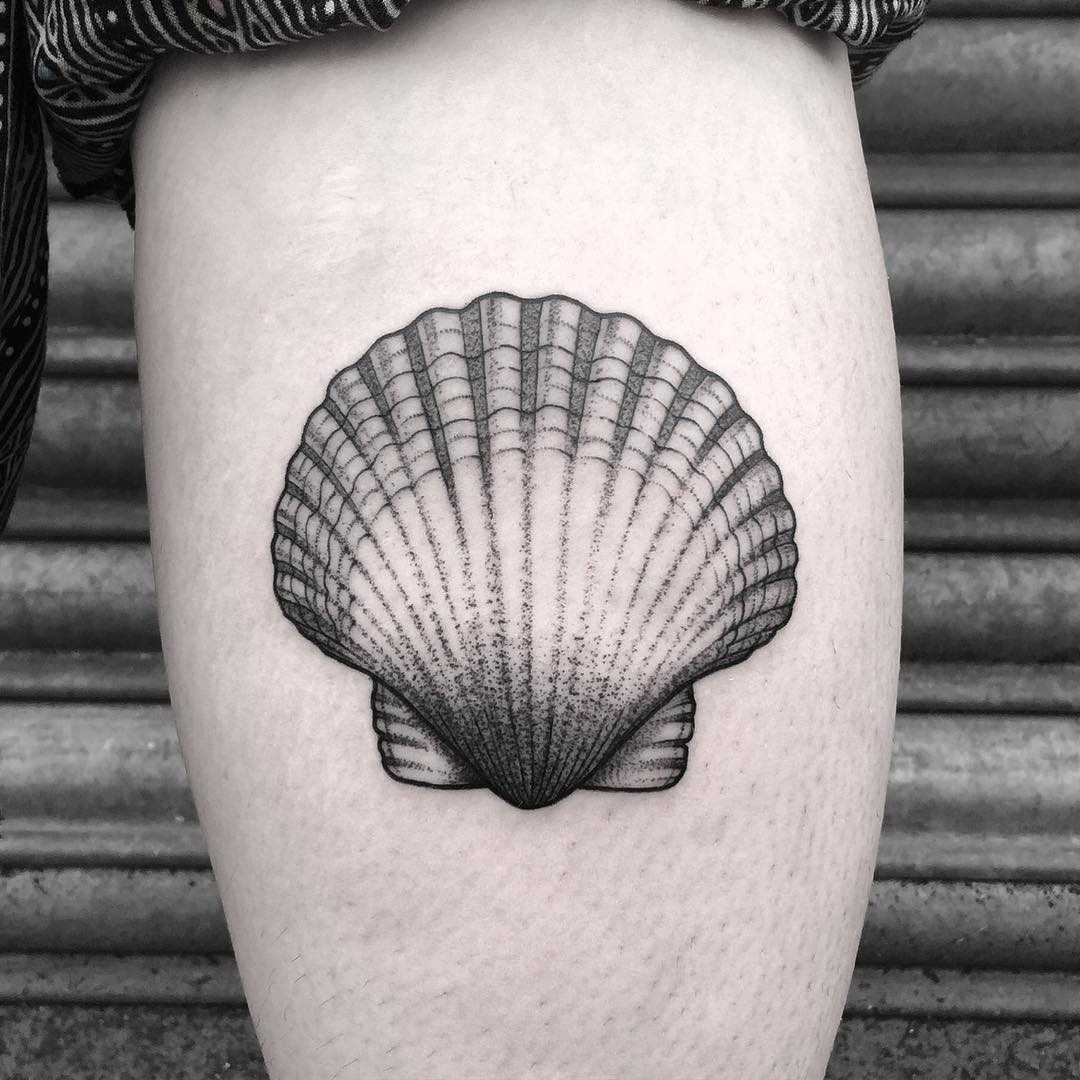 Scallop shell tattoo by Lozzy Bones