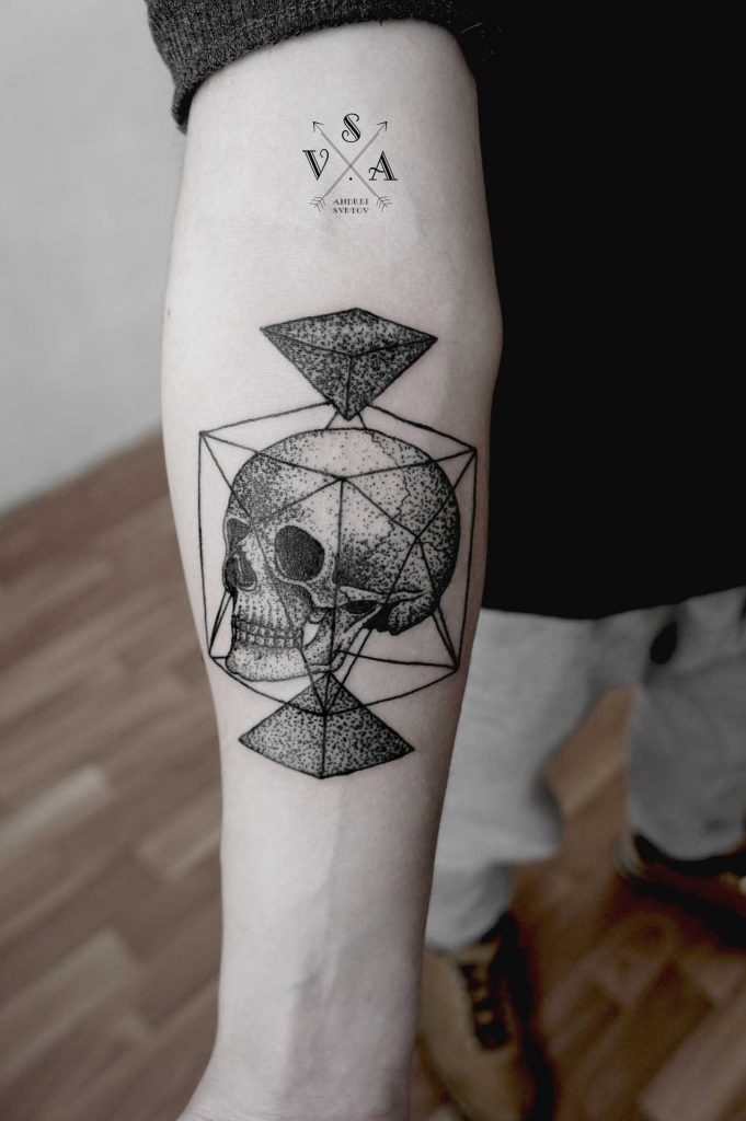 Skull and geometry by Andrei Svetov