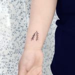Tiny leaves on the right wrist