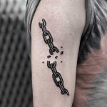 Broken chain tattoo by Loz McLean