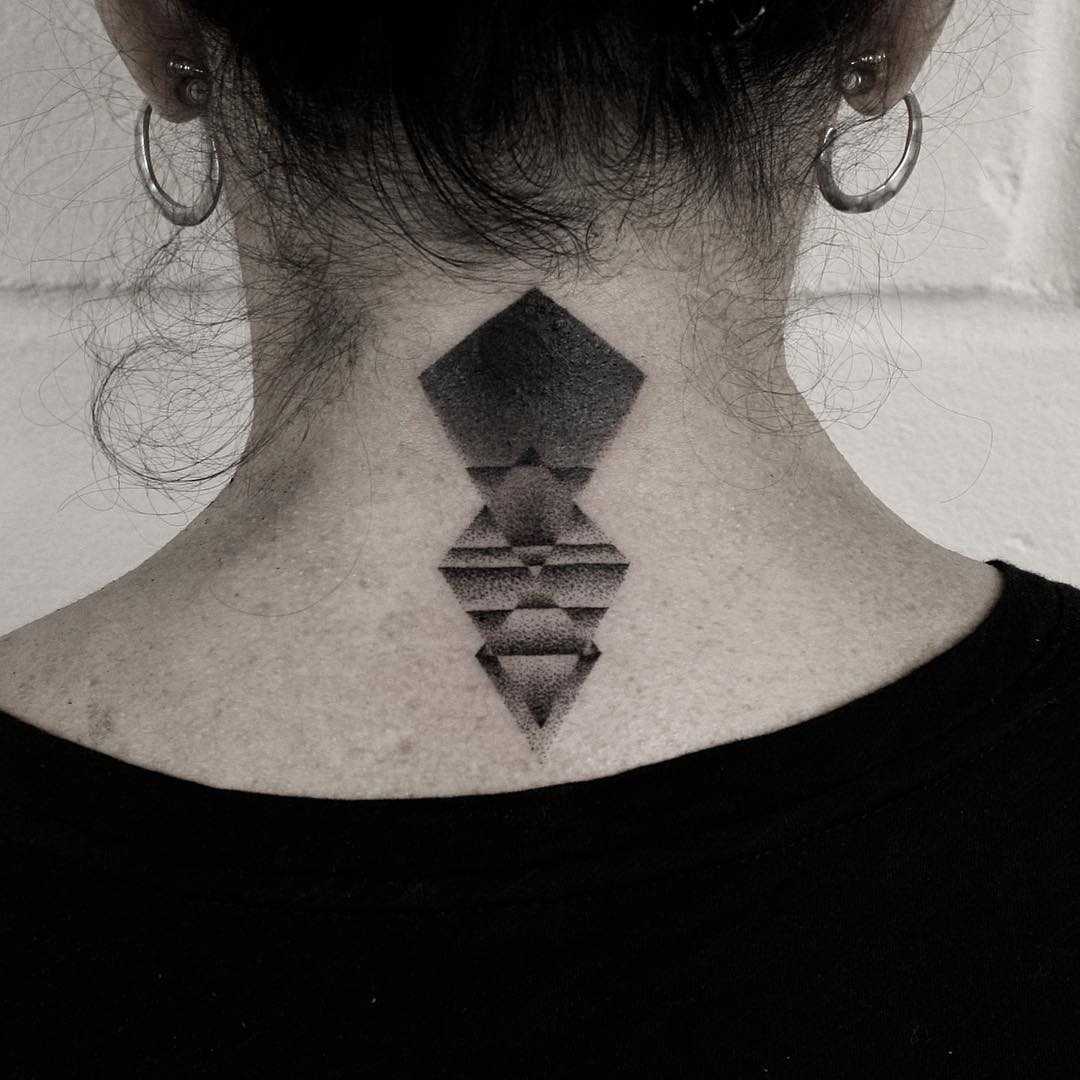 Cover up neck tattoo by Oliver Whiting 